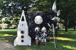 Детский праздник в стиле Космос - аренда фотозоны в Киеве