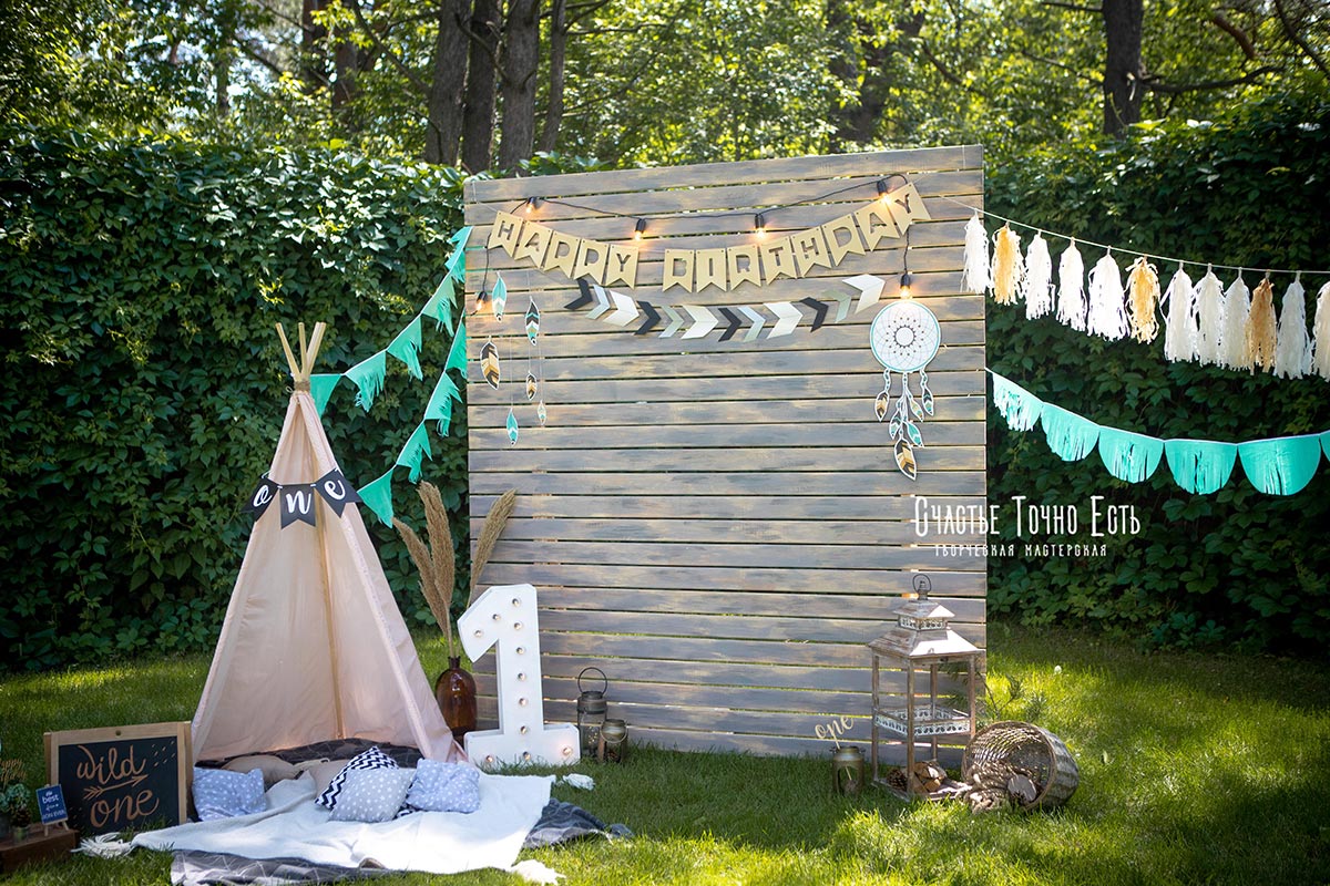 Фотозона Индейцы Little Man для мальчика на годик